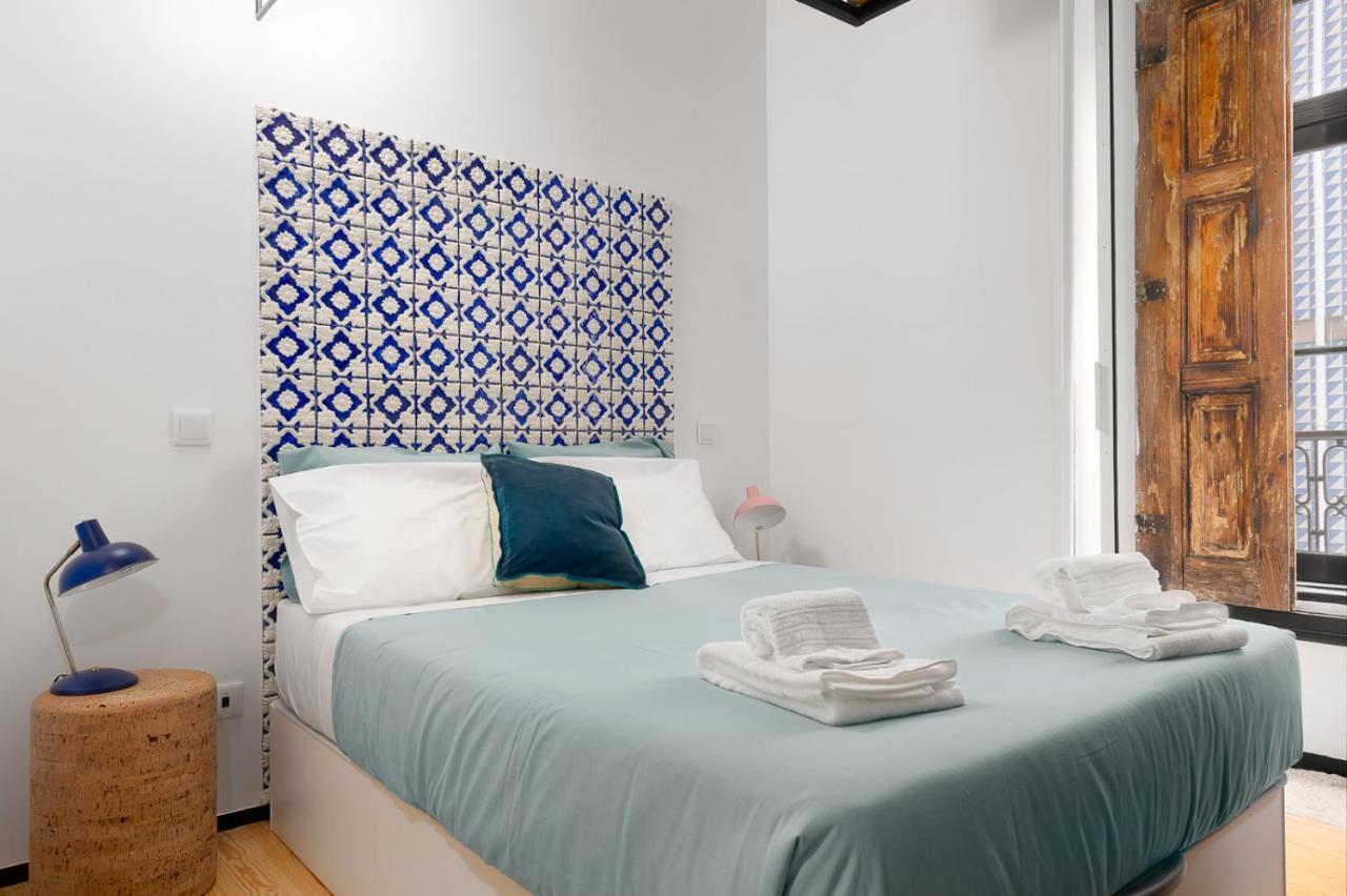 National Theatre Trendy Apartment