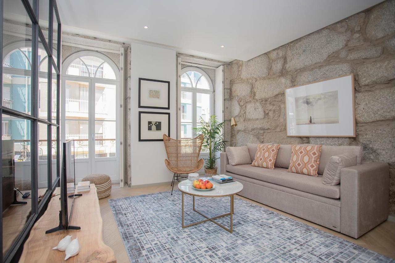 Apartment Liiiving In - Luxury Beachfront