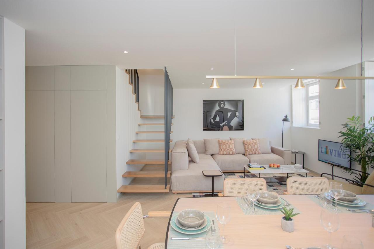 Apartment Liiiving In - Luxury Beachfront *