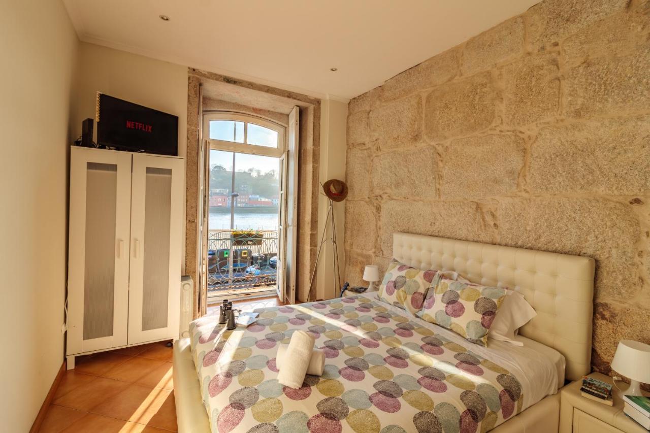 Hostel Happy & Porto