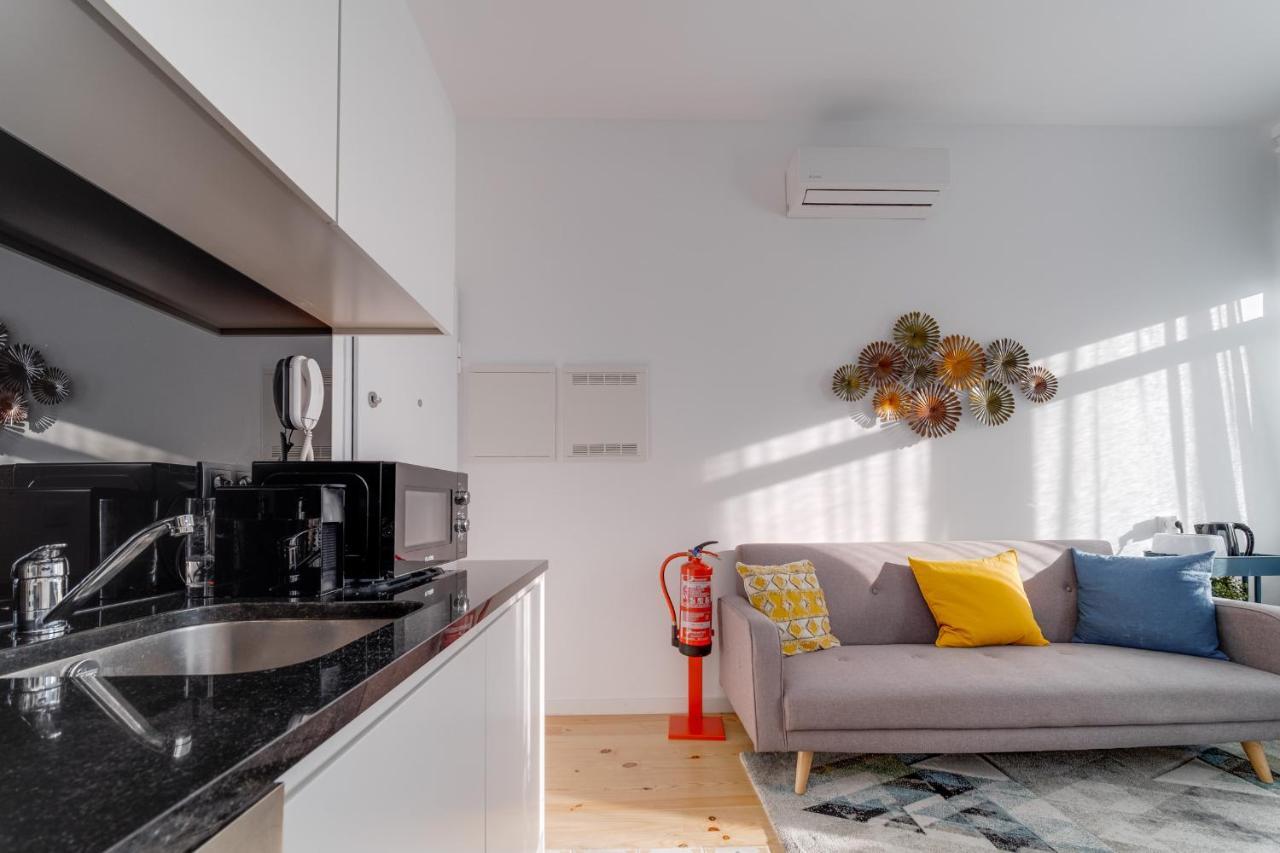Apartment Nomad's Netto & Subway *