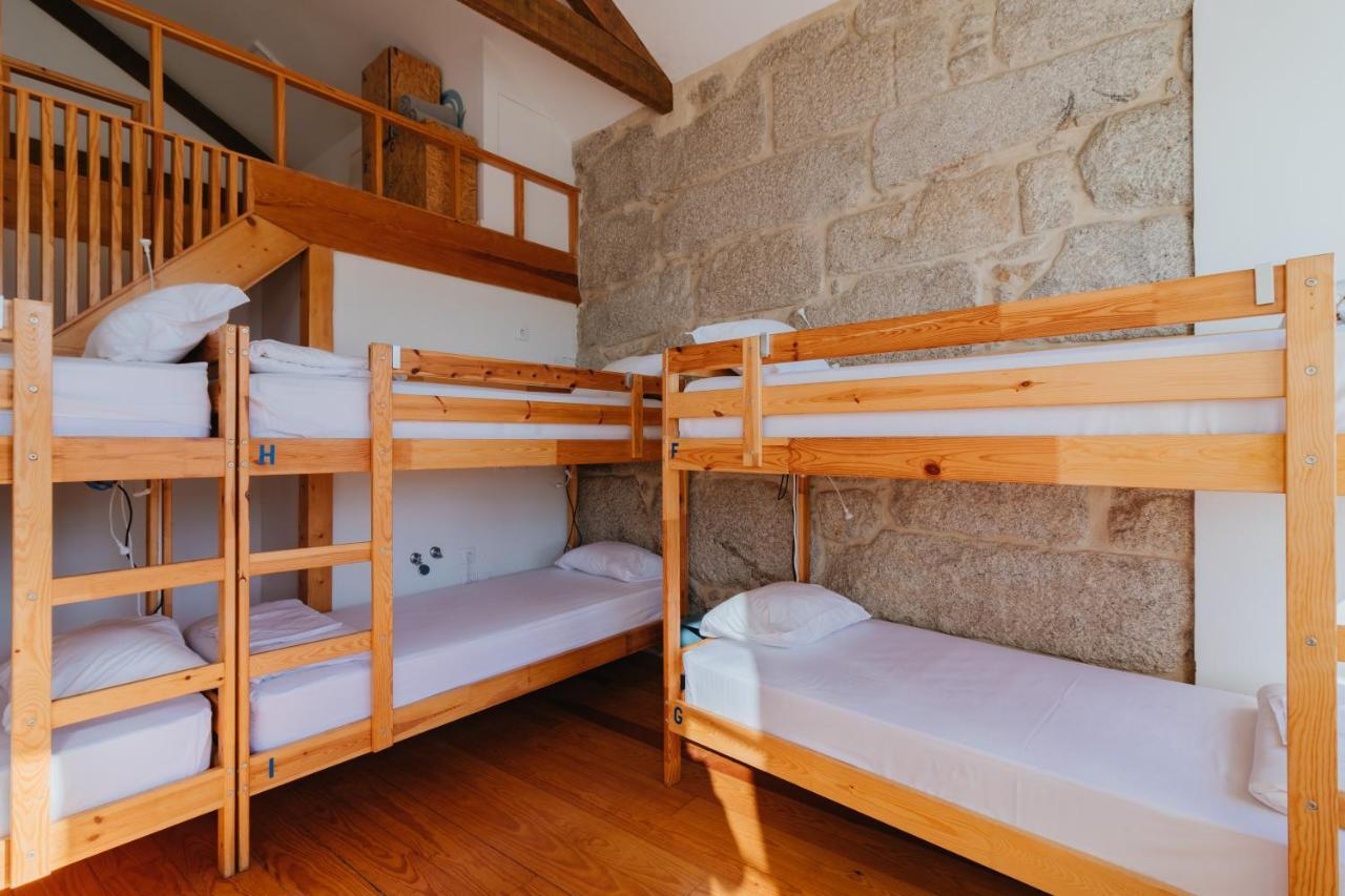 Hostel Happy & Porto