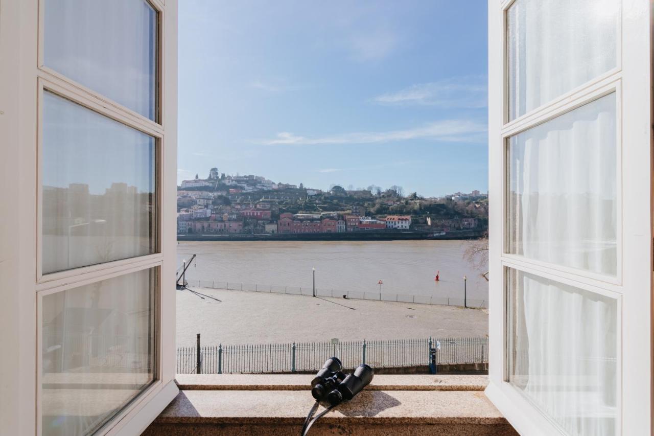 Hostel Happy & Porto