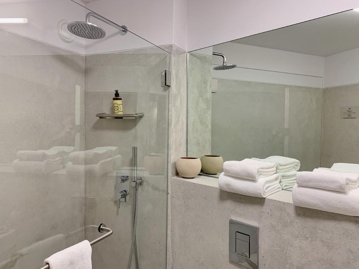 Serviced - Miragaia Apartment