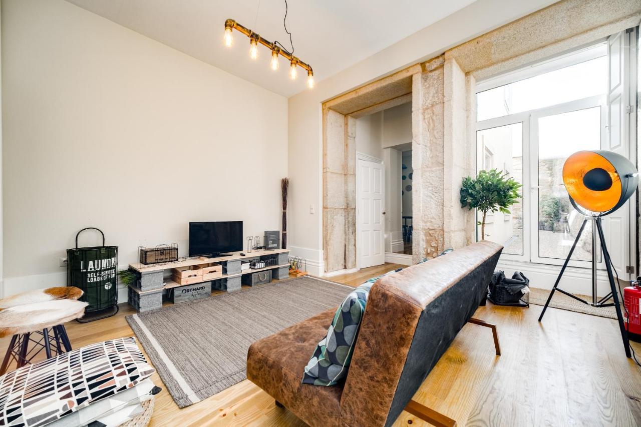 Nomad's Terrace & Spacious Apartment *