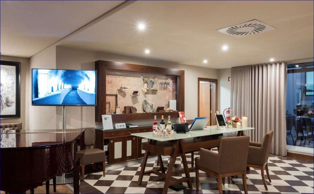 Gale Ribeira Hotel 4*