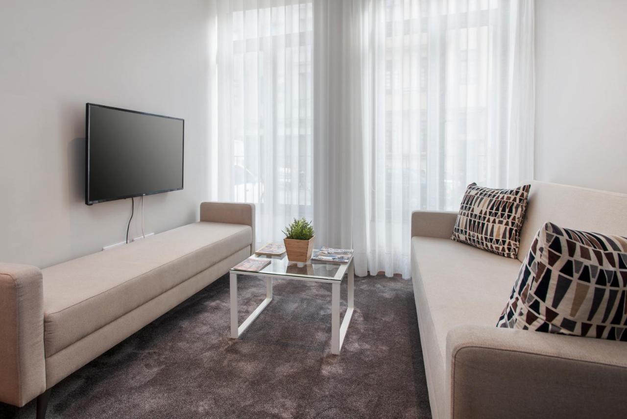 Live In - 68 Regras Appartement *