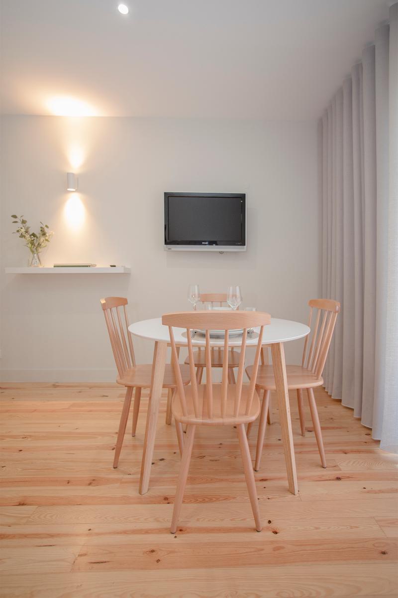 Liiiving In - Charming Downtown Delight Apartamento