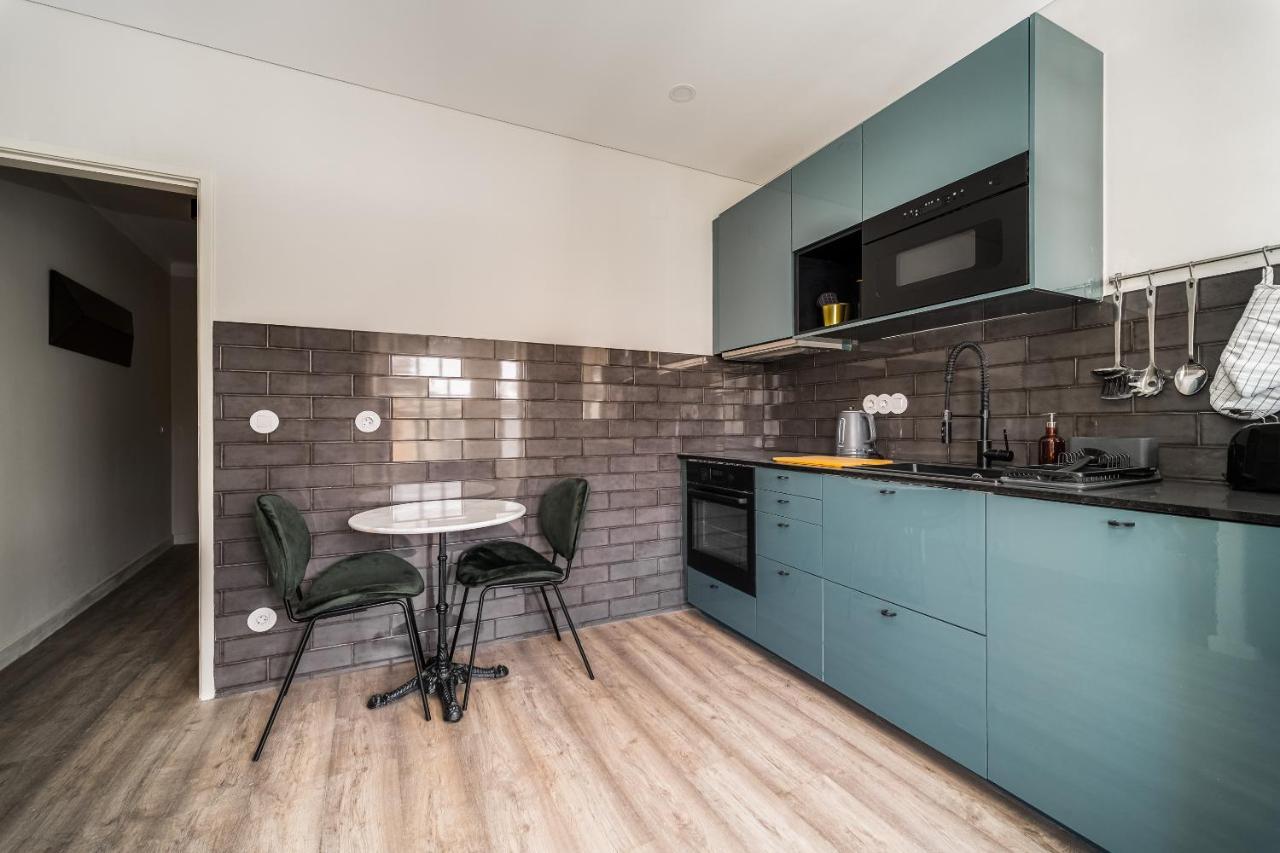 Apartment Nomad's By Sta Catarina Flats - 3bed Porto