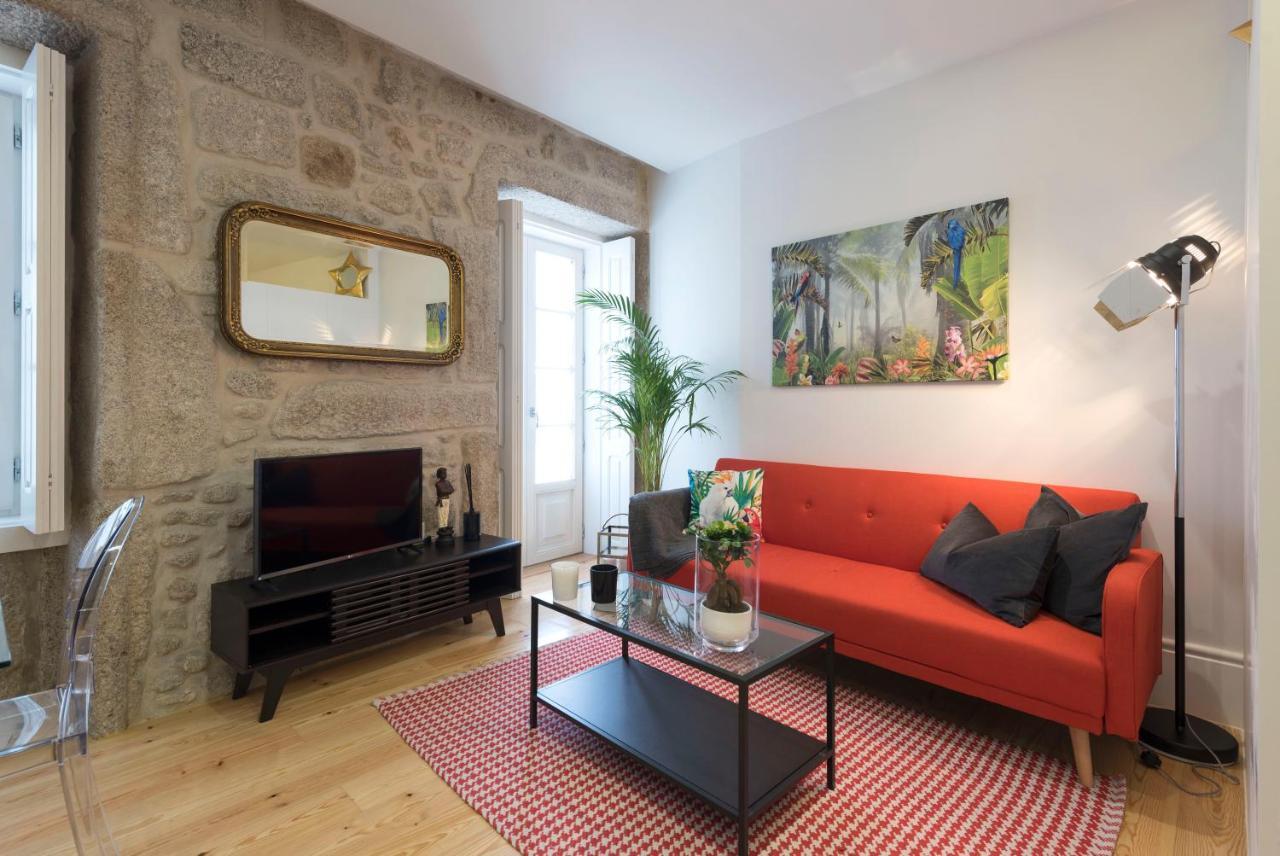 Lovelystay - Vitoria Viewpoint 1br Flat Porto