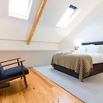 On Palace Apartments - Free Parking