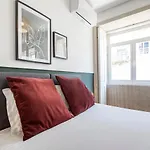 Mouzinho Darling Studio W/ Ac In City Center By Lovelystay