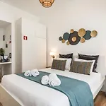 Porto Essence