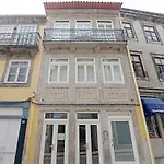Turquoise Central Flat W Ac & Balcony By Lovelystay