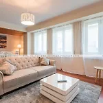 Luxury 3 Bedroom Apartment With Rooftop