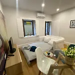 Porto River Flat
