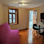 Fullhouse Porto
