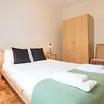 Torrinha 83 Apartments By Lovelystay