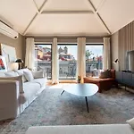 The Mouzinho Penthouse