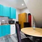 Aposentus - St Francisco Studio 20
