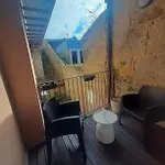 Orm - Almada Balcony Apartment