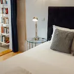 Oporto Guest Luxus Garden