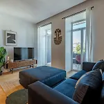 Nomads Lux - 1Bdr Almada Cool