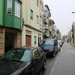 En-Suite Bedroom And Garage In Porto City Center