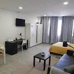 Almada Downtown 402