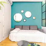 Modern Downtown Studio