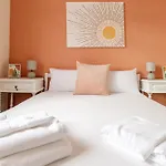 Porto Riverville Apartments