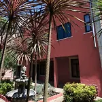 Guesthouse Bonjardim By Lovelystay
