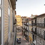 42 2 F Historical Apartment At Cardosas Block