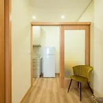 Host Wise - Porto Urban Escape