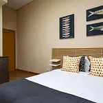 Mouzinho\'S Place By Lovelystay