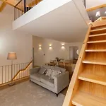 D&S - Antas House