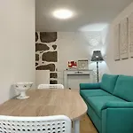 R3 - Oporto Village In Campanha