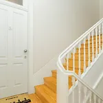 Apt With Beautiful Garden In The Heart Of The City