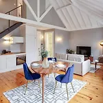Charming Loft With Mezzanine In The City Center