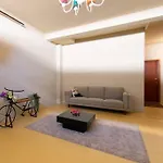 Leote House - Studio 2