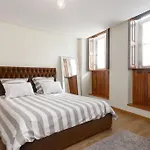 Chateau Apartments