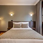 Spacious Family Apartment In Porto
