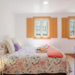 Host Wise Stylish Studio With Garage