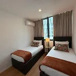 Ml Porto Plaza Avenue
