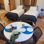 Belomont6 Apartments