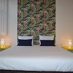 Oporto Brothers Suites