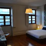 Oporto Brothers Suites