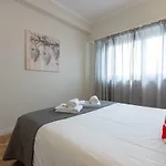 Trindade Sunny Downtown Apartment With Balcony & Ac