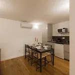 Nabaixa Apartments