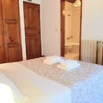 Hostel Geres